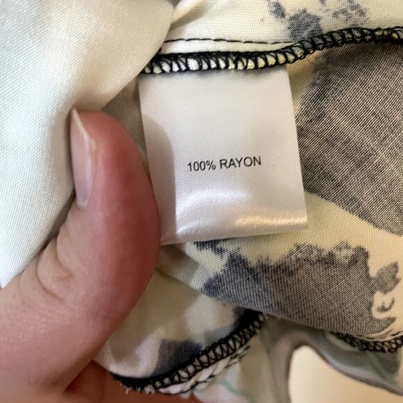 NWT Peter Som x ANTHROPOLOGIE Ruffled Mini Skirt Floral Size Small - Picture 11 of 15